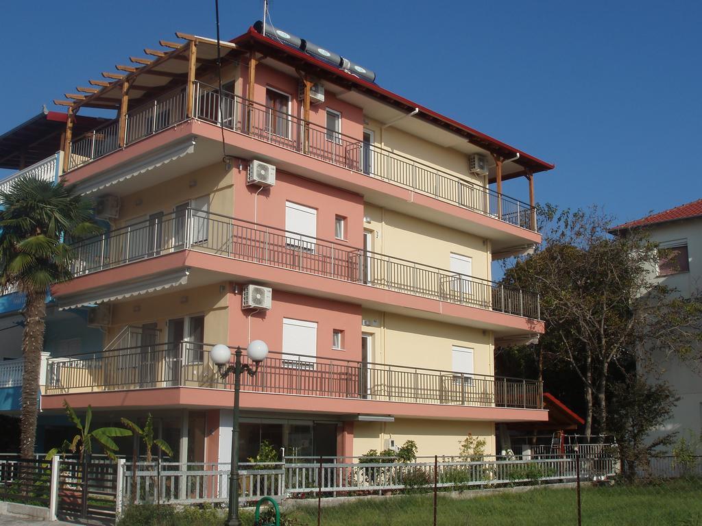 Appartamento Four Seasons 2 Paralía Esterno foto