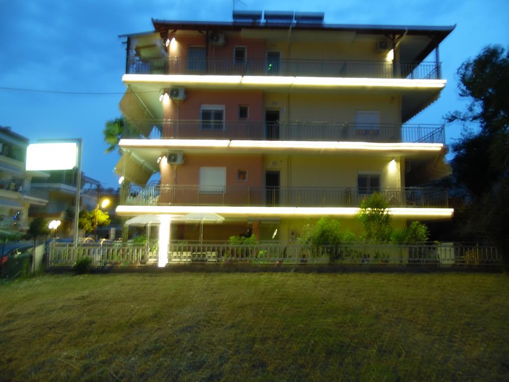 Appartamento Four Seasons 2 Paralía Esterno foto